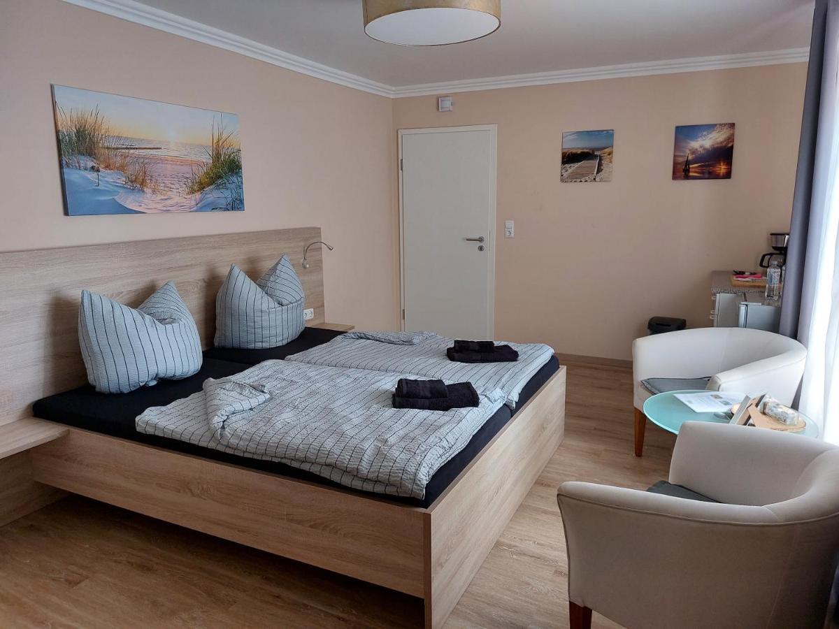 Haus Strandlust- Gemuetliches Studio Direkt Am Duemmer Apartamento Lembruch Exterior foto